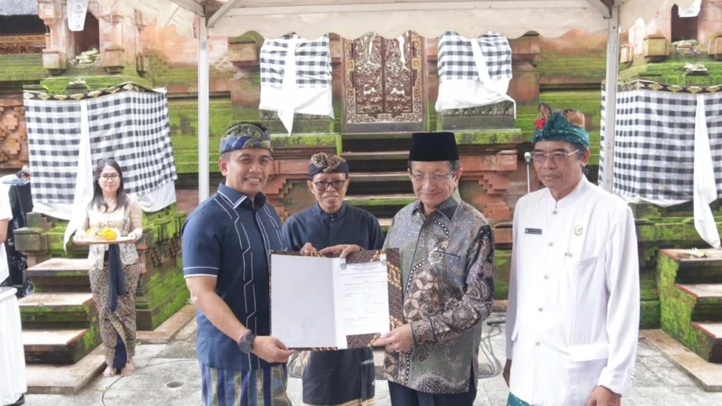 Perkuat pendidikan keagamaan , Pemkab Jembrana Hibahkan Lahan Sekolah ke Kemenag untuk Sekolah Widyalaya